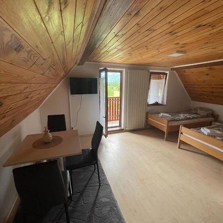 Appartement Kometer Soba à Bovec Extérieur photo