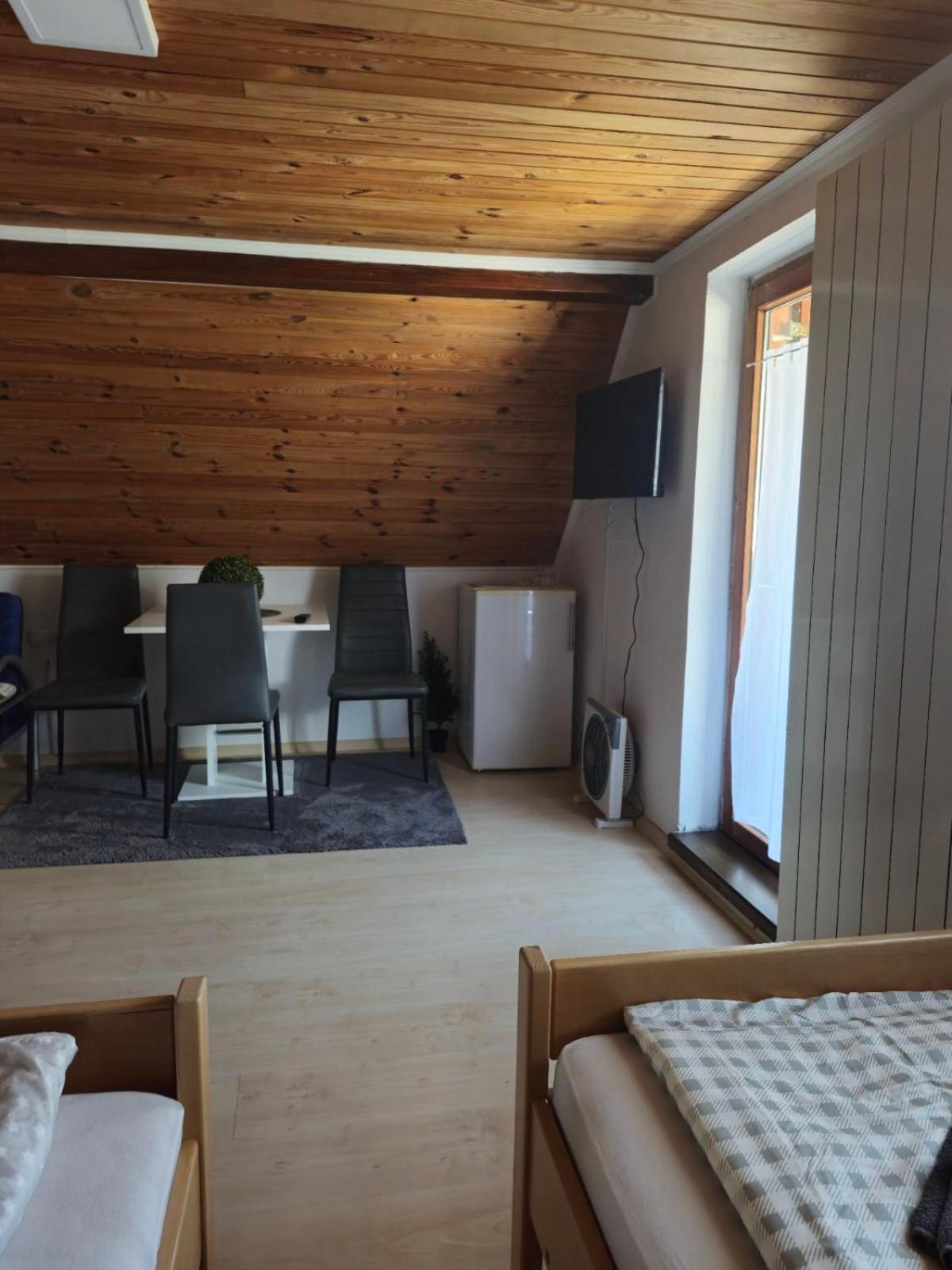 Appartement Kometer Soba à Bovec Extérieur photo
