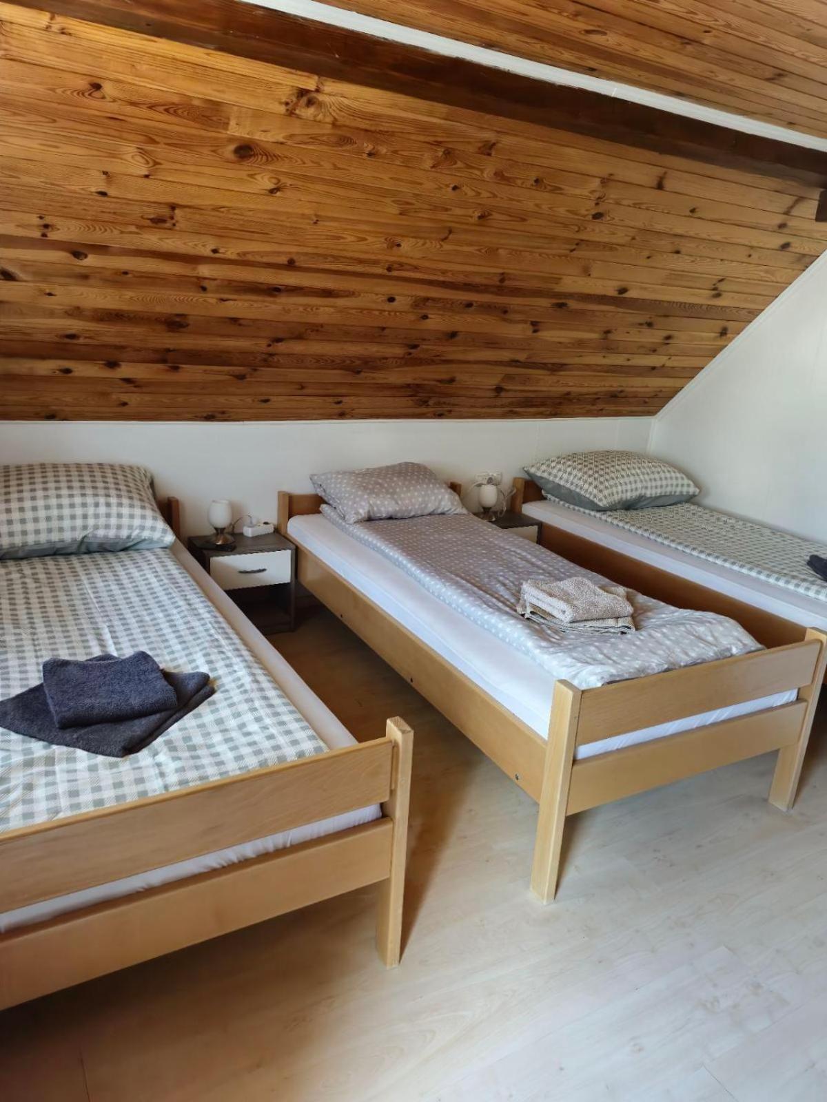 Appartement Kometer Soba à Bovec Extérieur photo